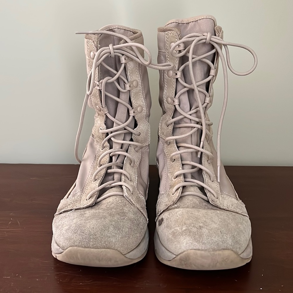 Danner Tachyon Men's Hot Weather 8" Tan Soft Toe Combat Boots - Size 11.5